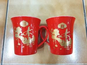 Gelas Shuang Xi Couple Merah Emas Wedding Mug Sangjit Perkawinan Seserahan Keramik