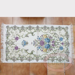 Sajadah Bunga Import Biru Merah Krem 120 X 67 Cm Tebal Silk Satin Bordir Dewasa Model Turki