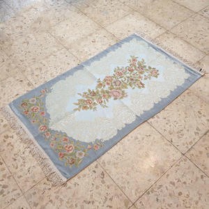 Sajadah Turki Bunga Biru Krem 120 X 70 Cm Tebal Lapis Bordir Premium Rug Pray Turky