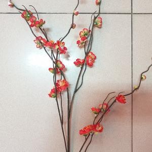 Bunga Imlek Meihwa Sakura Pink 7 Tangkai Rangkai Daun Pot Plastik Murah
