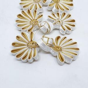 Kancing Cheongsam Imlek Putih Emas Gold Perempuan Kain Bunga 5 Pasang