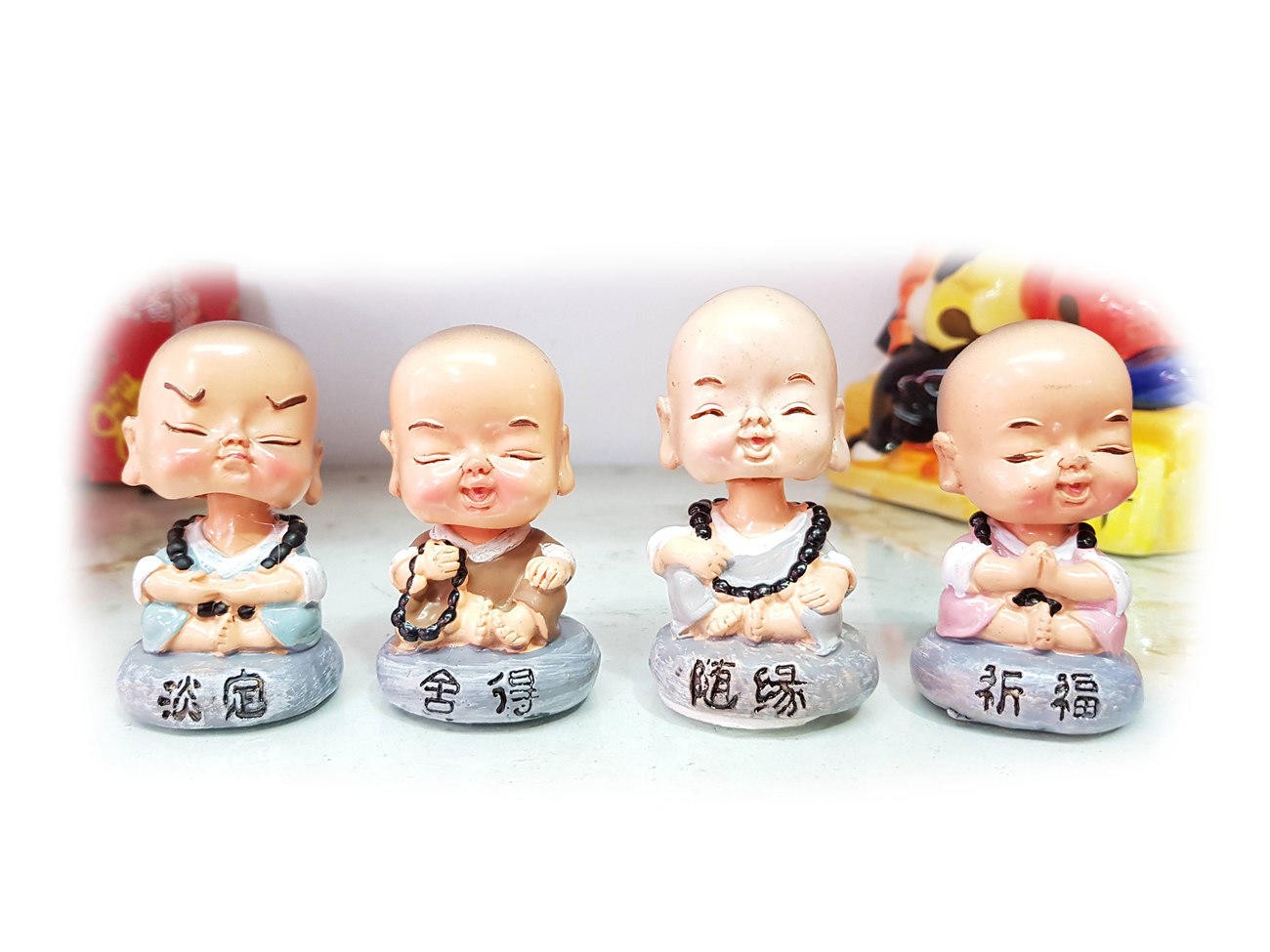 Patung Keramik Buddha Duduk 7 Cm Kepala Goyang Bertapa Rejeki Berkah 4 Pc Set - Main view