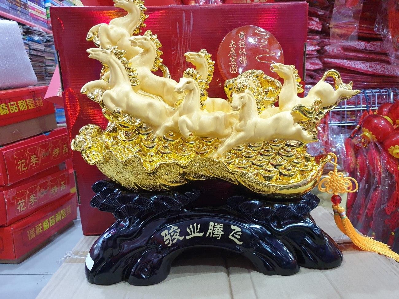 Patung Kuda Imlek Uang Emas Gold Doff 40 Cm Laut Air Resin Kayu Coklat - Main view