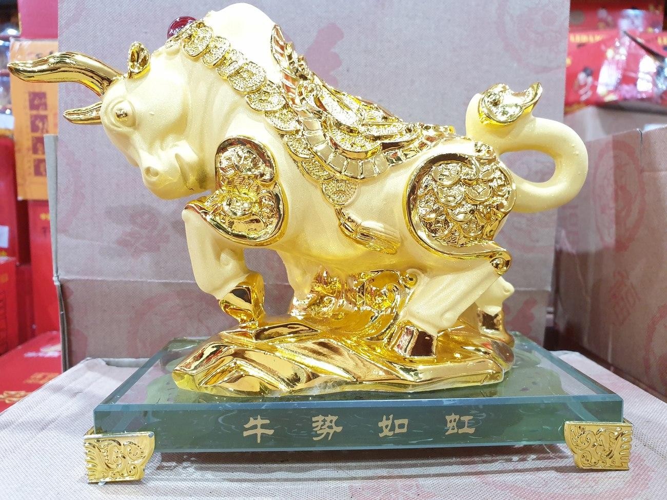 Patung Imlek Kerbau Rejeki Shio Emas Gold 15 Cm Kaca Resin Doff - Main view
