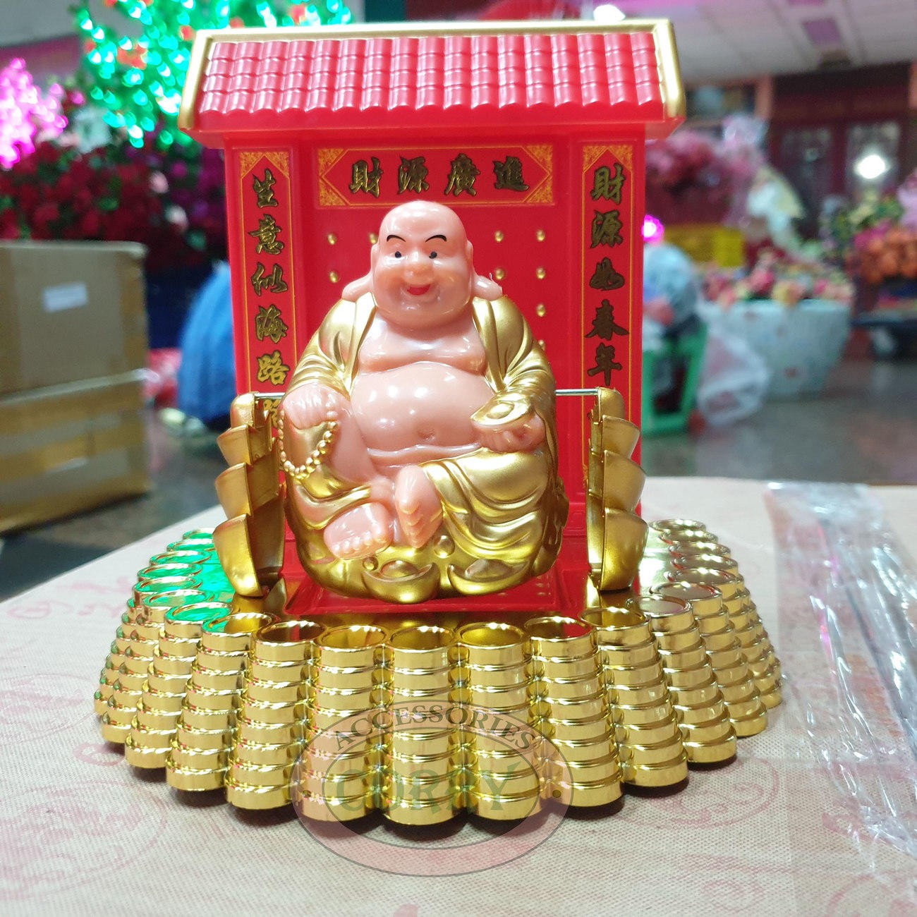 Patung Imlek Budha Pintu Gerbang Uang 17 Cm Goyang Gerak Merah Emas - Main view