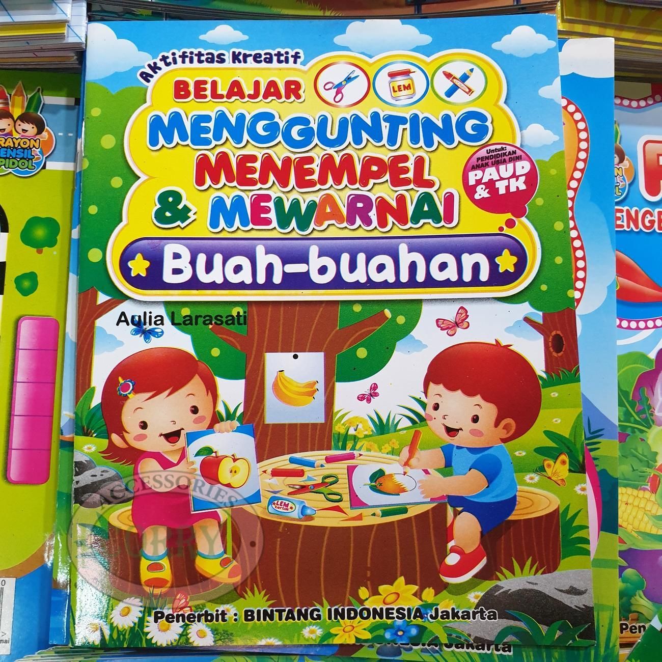 Buku Belajar Anak Menggunting Tempel Mewarnai Buah Buahan PAUD TK Gambar Murah - Main view