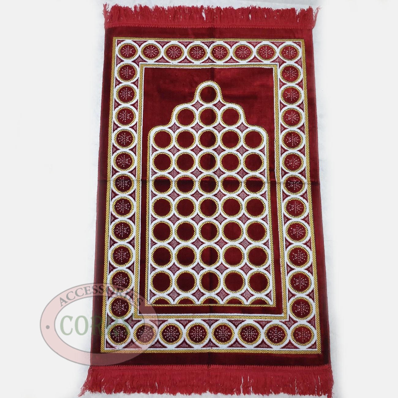 Sajadah Bludru Turki Merah Gerbang Bulat Bola 120 X 70 Cm Sholat - Main view
