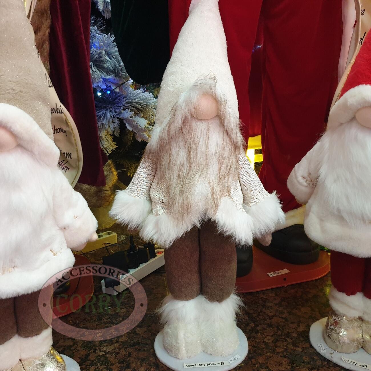 Boneka Santa 50 Cm Jenggot Standing Topi Putih Dekorasi Natal Bulu Goyang Sinterklas - Main view