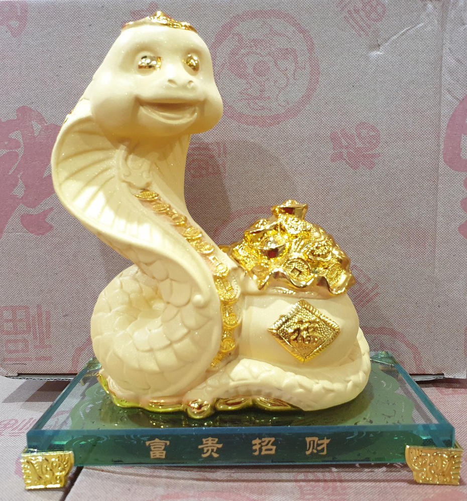 Patung Imlek Ular Cobra Rejeki Shio Emas Gold 12 Cm Kaca Resin Doff - Main view