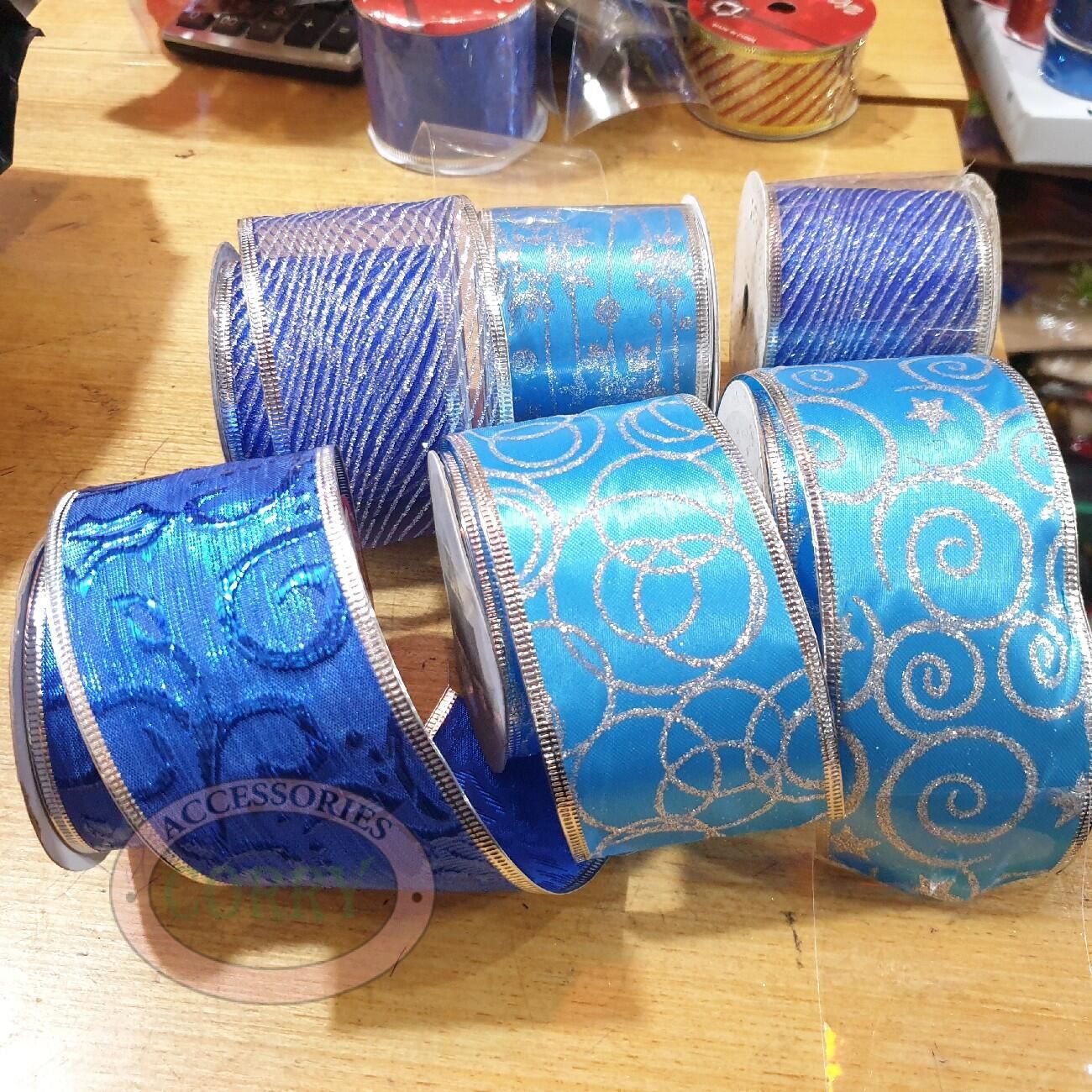 Pita Dekorasi Biru Tua Emas Kawat Transparant Pohon Natal 6 Cm Hampers 9 meter Hias - Main view