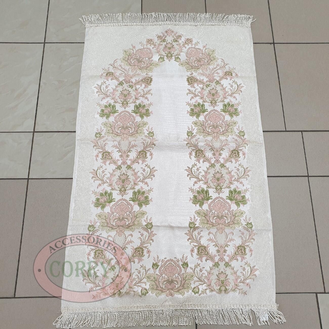 Sajadah Turki Hijau Krem Bunga Orchid 120 X 70 Cm Lapis Bordir Rug Pray Turky - Main view