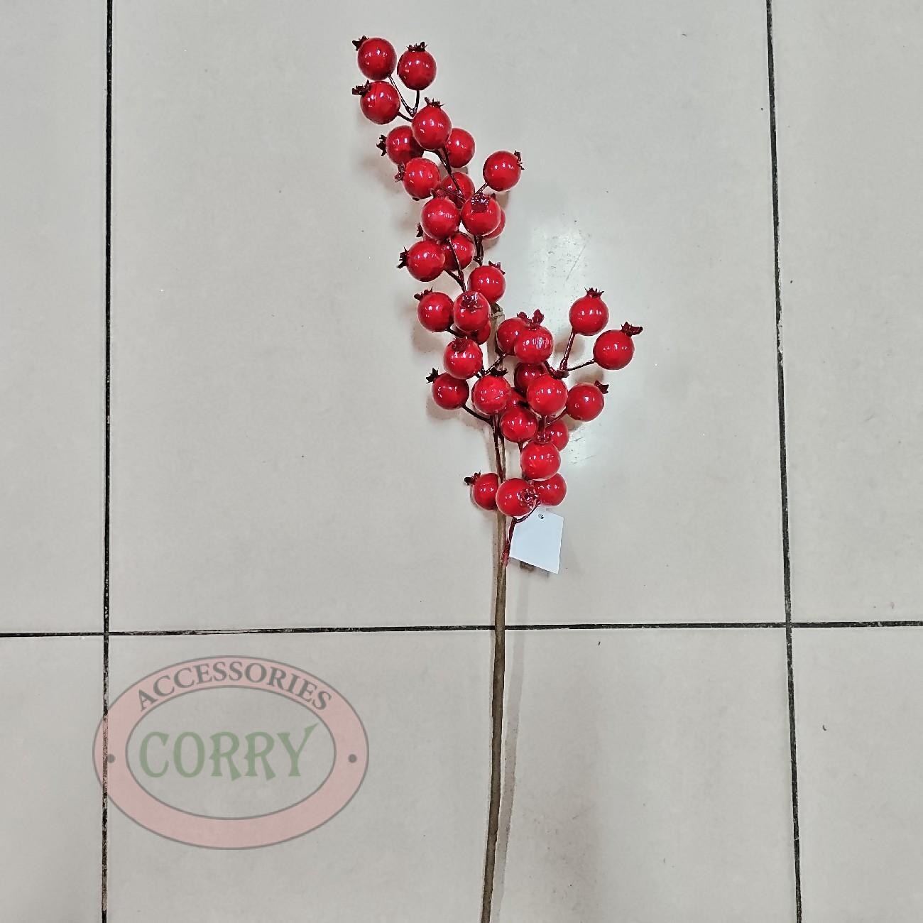 Tangkai Buah Cherry merah ceri 2 cm 3 cabang dekorasi wedding pesta Imlek 70 cm Plastik Artificial - Main view