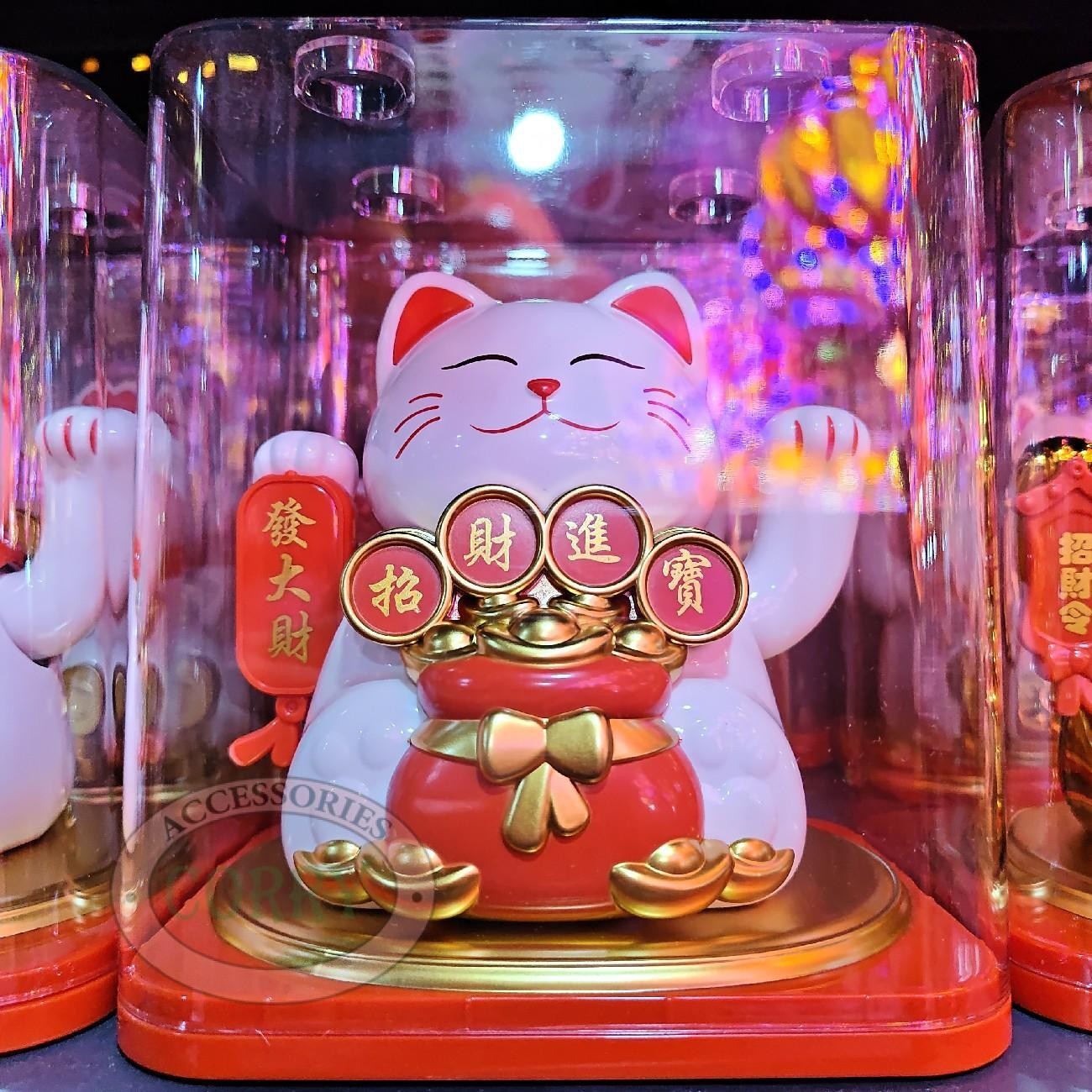 Patung Kucing Lai Maneki Neko Putih Yenpao Gerak 15 Cm Tenaga Cahaya - Main view